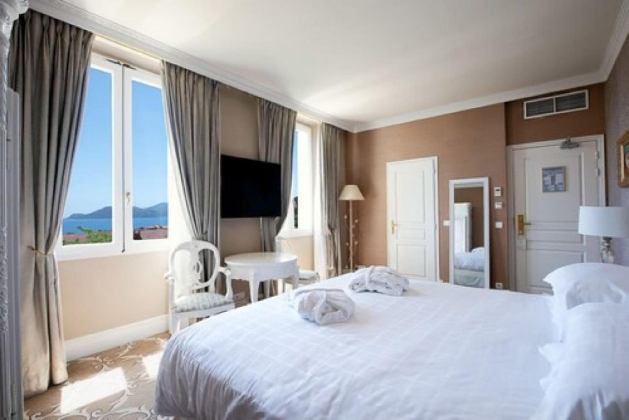Hôtel Château de la Tour Cannes Exterior foto